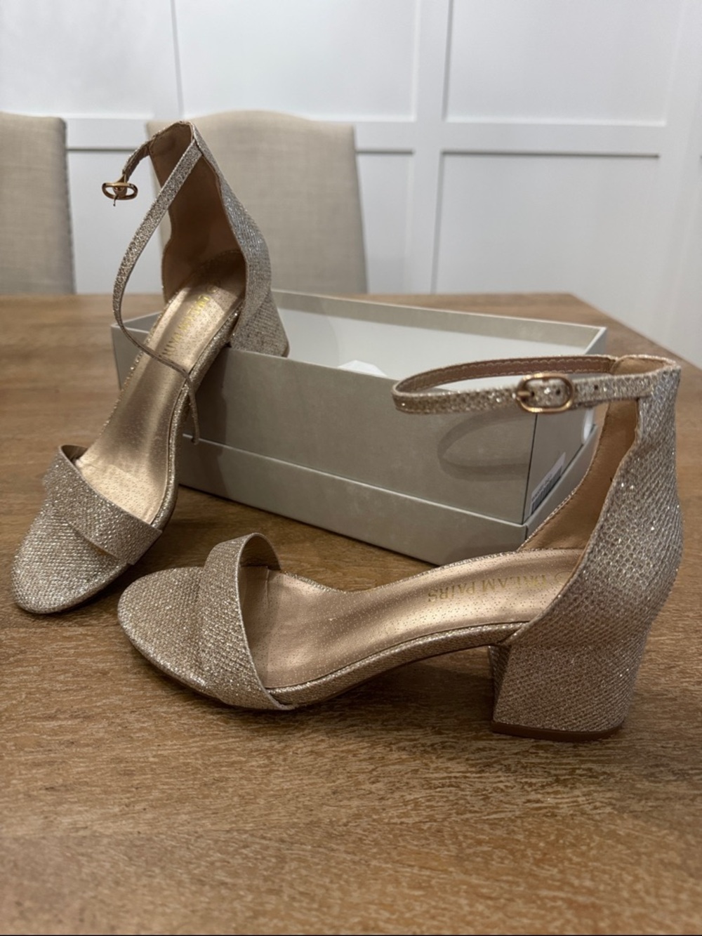 Women's Ankle Strap Block Heel Sandals - Gold worn once size 7